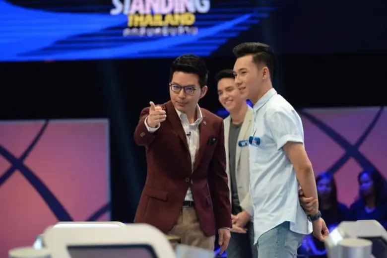 ทีวีไกด์: รายการ "ตกสิบหยิบล้าน STILL STANDING THAILAND" “ตั้ม – วราวุธ” เกร็งตัวสั่น เล่น ตกสิบหยิบล้านฯ เครียดจัด จนต้องรอขอชีวิต!!!