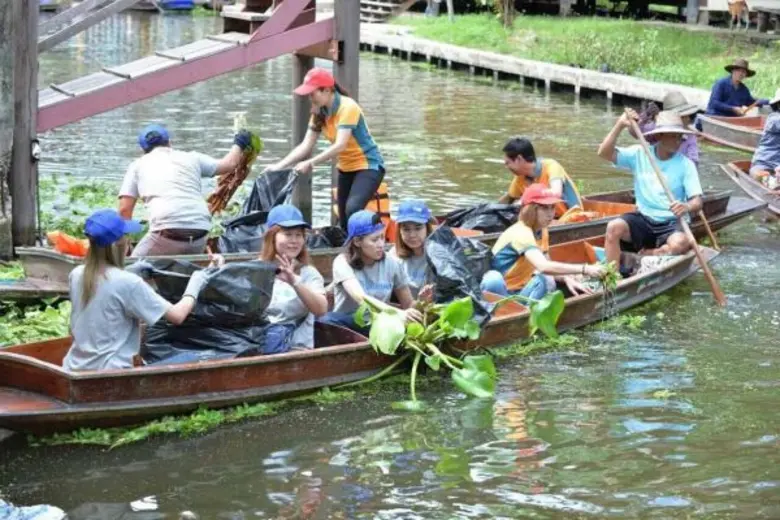 TMB สานต่อกิจกรรม “เปลี่ยน” ชุมชนเพื่อความยั่งยืน (FAI-FAH IN A BOX 2016)