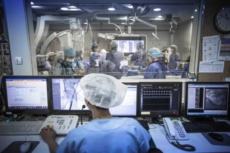 เทคนิค TAVI เปลี่ยนลิ้นหัวใจไม่ต้องผ่าตัดช่องอก