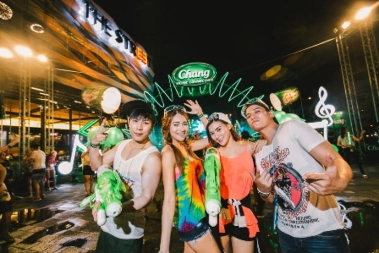 ทัพศิลปิน พร้อมดีเจระดับอินเตอร์สาดความมันทั่วไทยที่งาน ช้าง มิวสิค คอนเนคชั่น พรีเซนต์ “สงกรานต์ โมเมนท์”