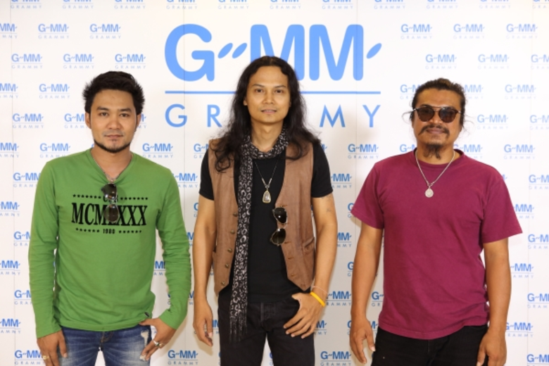 ศิลปินเพื่อชีวิตแดนใต้ รวมตัวให้ จีเอ็มเอ็ม แกรมมี่ ช่วยดูแลลิขสิทธิ์เพลงและร่วมมือกับสร้างสรรค์งานเพลงในอนาคต