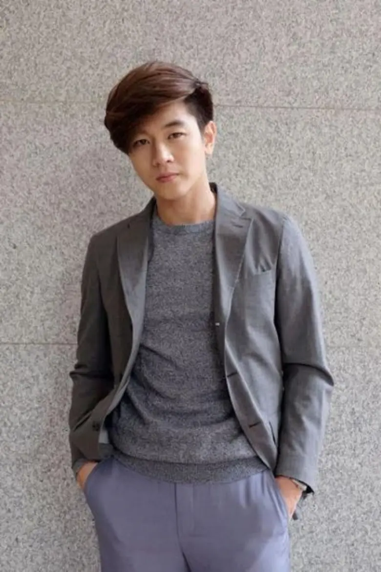 “โทนี่-โฟร์” การันตีจิ้นฟินจิกหมอน!!! ในซีรี่ส์ “รุ่นพี่ Secret Love” ตอน “Bake Me Love” เริ่ม 1 พ.ค.นี้