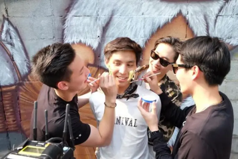 ทีวีไกด์: รายการ “โตแล้ว” ทอย – เฟย – นนทร์ – ปลาย พา เสพศิลป์ สัมผัสงานดนตรี ใน โตแล้ว…เป็นเด็ก Street ชีวิตดี๊ดี ????????????