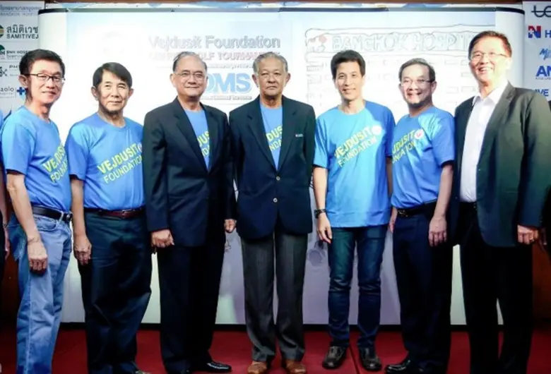 นายแพทย์ชาตรี ดวงเนตร กรรมการรองกรรมการผู...