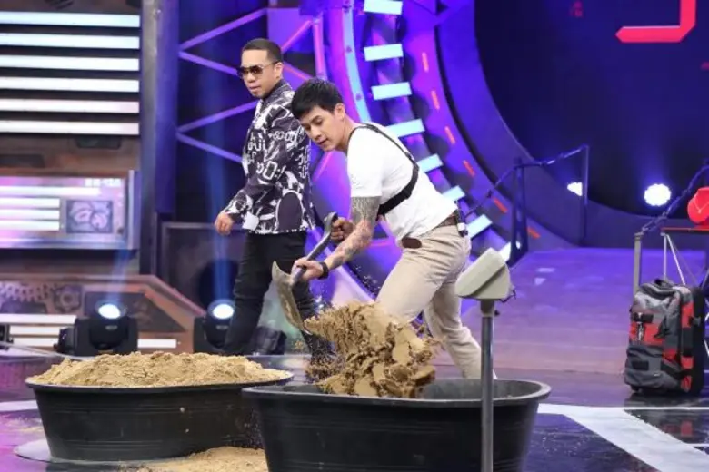 ทีวีไกด์: รายการ “The 60 Seconds game 60 วิ พิชิตแสน” “กาย-รัชชานนท์” พิชิตภารกิจ หวังคว้า มอเตอร์ไซค์กลับบ้าน!!!