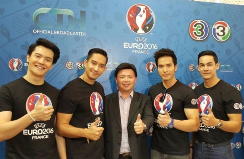 กลุ่มบริษัท ดีสโตน ผู้ผลิตและจัดจำหน่าย ผ...