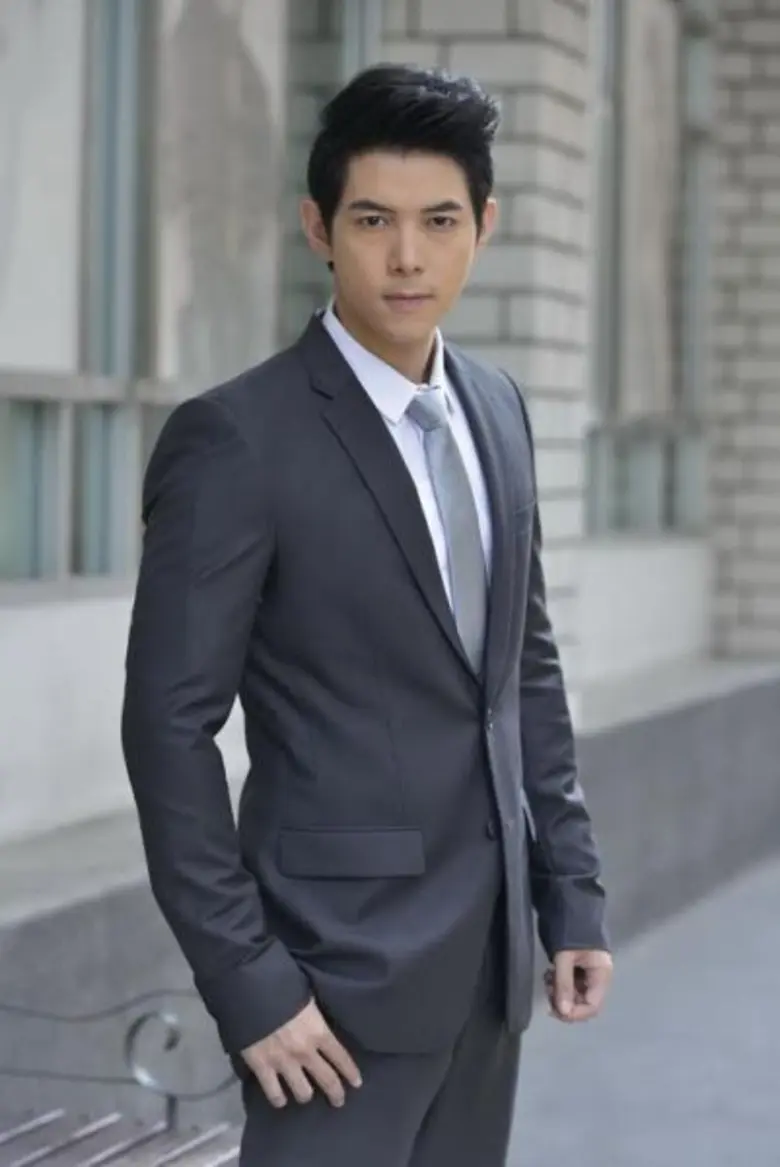 ร้ายจนได้รับฉายา "ดาวร้ายหน้าหล่อ" มาแล้ว...