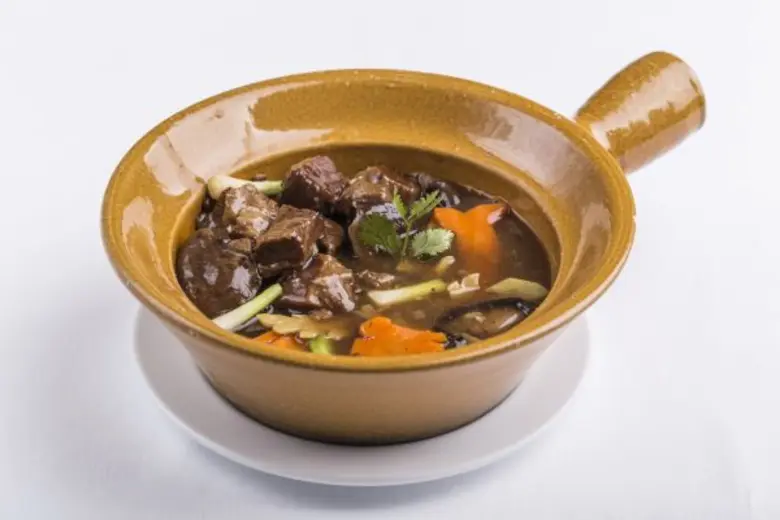 ห้องอาหารแทพเพสทรี โรงแรมคามิโอ เฮ้าส์ ศร...