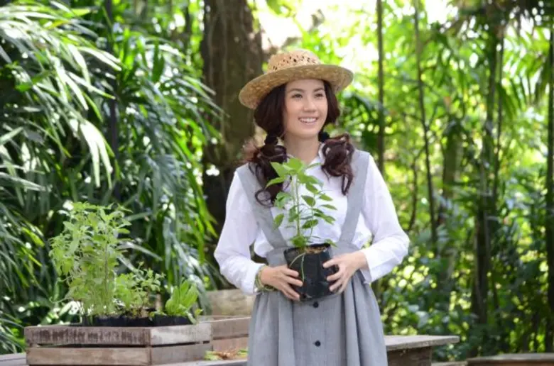 “พลอย”เฉียดตาย “บุษบาเร่ฝัน”ได้งานยาก