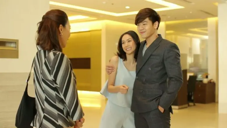 “โฟร์” หอม “โทนี่” อวดแม่ อ้างเป็นแฟน!!!