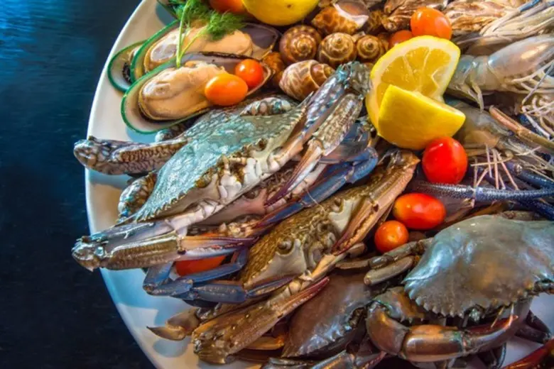 ห้องอาหาร เดอะสแควร์ โรงแรมโนโวเทล กรุงเท...