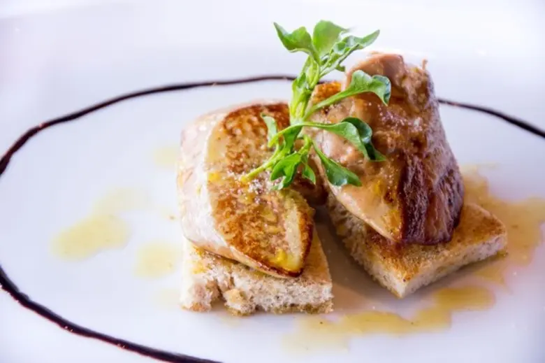 เต็มอิ่มกับซันเดย์ บรั๊นซ์ ที่ โนโวเทล สยาม