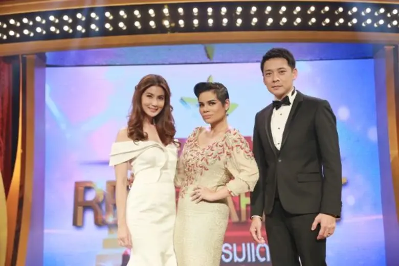 ทีวีไกด์: รายการ “The Red Carpet สมรภูมิพรมแดง” “รักลับๆ”