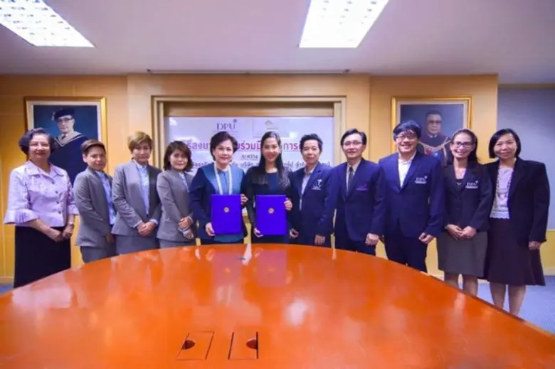 ปราณี ศุภวัฒนเกียรติ ประธานกรรมการ บริษัท...