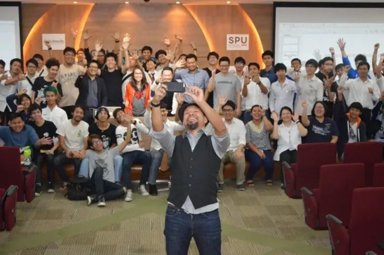 คณะดิจิทัลมีเดีย จัดโครงการ บริการวิชาการ...