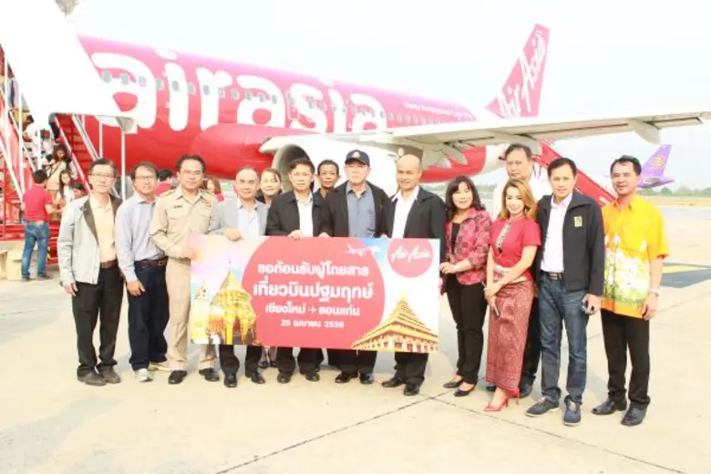 นายกำธร ถาวรสถิตย์ ผู้ว่าราชการจังหวัดขอน...