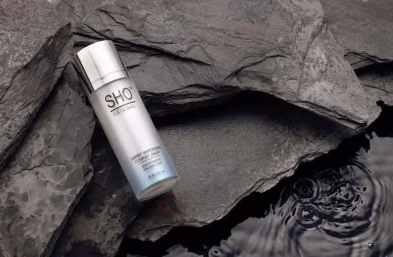 บี แอนด์ เจ กรุ๊ป ส่งเซรั่มน้ำแร่ SHO (โช) บุกตลาดจีน แต่งตั้งตัวแทน จำหน่ายผ่านทางเว็บไซต์ Taobao มั่นใจจุดเด่นนวัตกรรม “ใช้น้ำแร่ธรรมชาติแทนน้ำ 100%” คุณภาพพรีเมี่ยม แต่ราคาไม่สูงมาก ครองใจสาวจีนแน่นอน