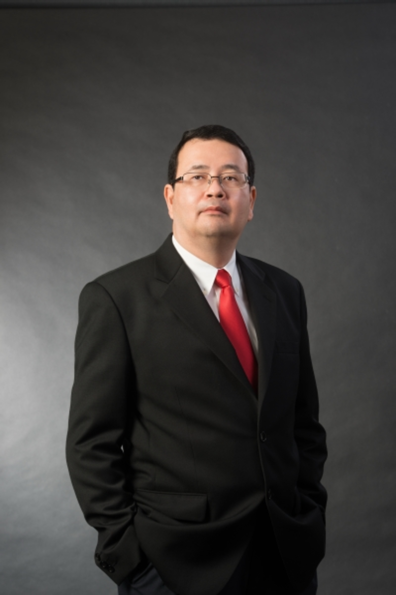 นายศิวะ มหาสันทนะ กรรมการและประธานเจ้าหน้...