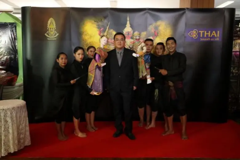 นายวิพล อำนวยผลชัย กรรมการบริหาร บริษัท เ...