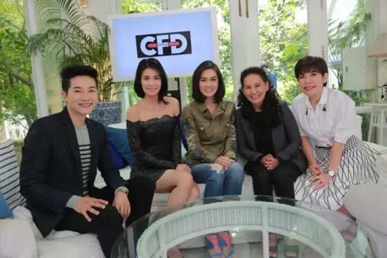 รายการ "คลับ ฟรายเดย์ โชว์ based on celeb story" รา...