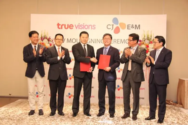 กลุ่มทรูฯ โดย ทรูวิชั่นส์ กรุ๊ป ผนึกพันธมิตร ซีเจ อีแอนด์เอ็ม ยักษ์ใหญ่ด้านบันเทิงอันดับหนึ่งจากเกาหลีใต้ ลงนามบันทึกข้อตกลงจัดตั้งบริษัทร่วมทุน สร้างสรรค์คอนเทนท์ให้กระหึ่มทั่วเอเชีย