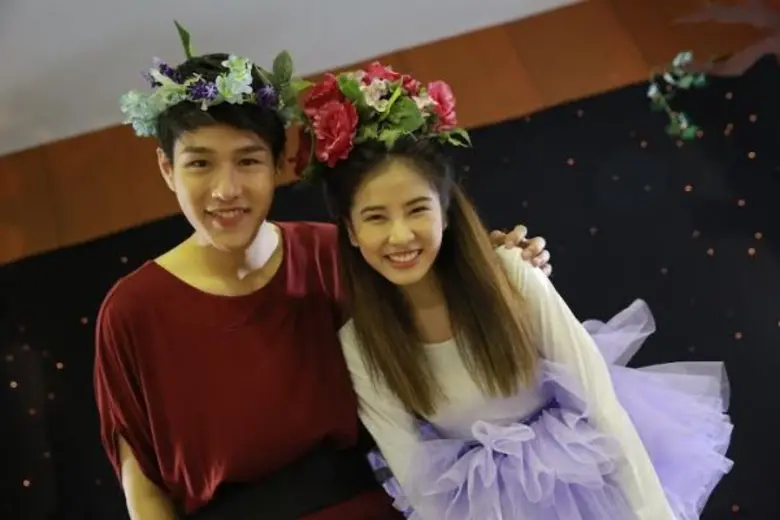 สนุกอมยิ้มกันต่อกับความรักวุ่นๆ ของวัยรุ่...