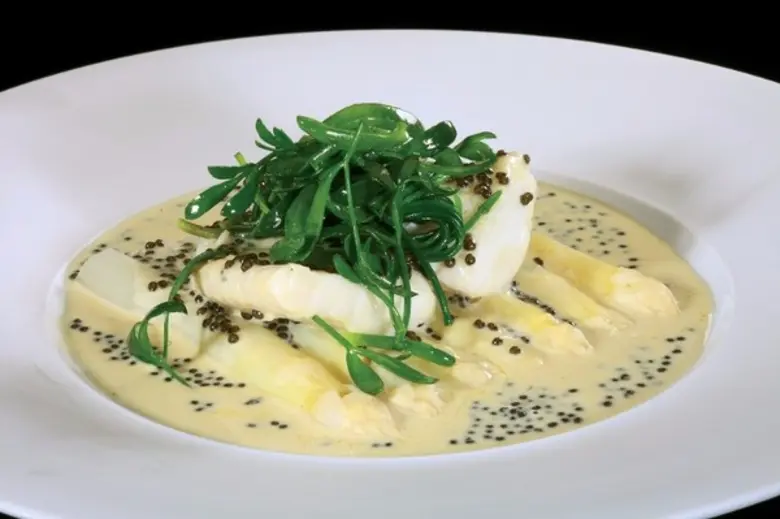 ห้องอาหารซาเวลเบิร์กขอเชิญทุกท่านผู้ชื่นช...