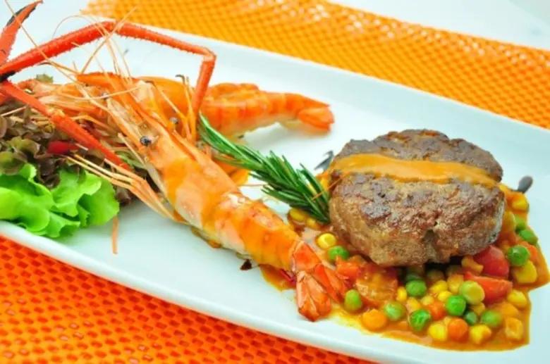 ในเดือนพฤษภาคมนี้ ห้องอาหารทิโวลี่ คอฟฟี่...