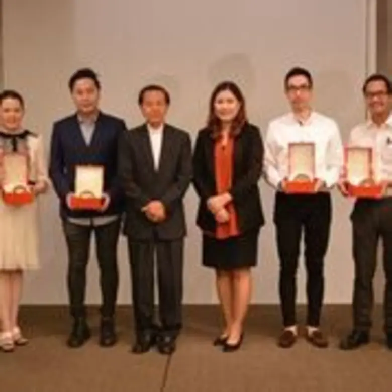 นักศึกษาชั้นปีที่ 4 คณะนิเทศศาสตร์ ภาควิชาการโฆษณาจัดงานนำเสนอแผนงานสื่อสารการตลาด Advertising Workshop Showcase 2015: Adtastic 4