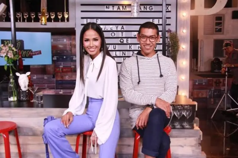 "ทอล์ก-กะ-เทย Tonight" รายการที่จะมาส่งคุ...