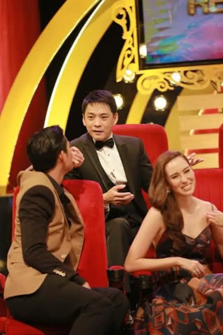 ทีวีไกด์: รายการ “The Red Carpet สมรภูมิพรมแดง” “ความลับของซุปตาร์”