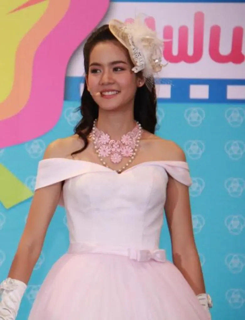 ช่อง 7 สี ส่ง นักแสดง-ผู้ประกาศ จัดเต็มความสนุก 20-21 พฤษภาคมนี้ ในกิจกรรม “7HD Roadshow ขบวนสุขครบรส กด 35” จ. อุตรดิตถ์