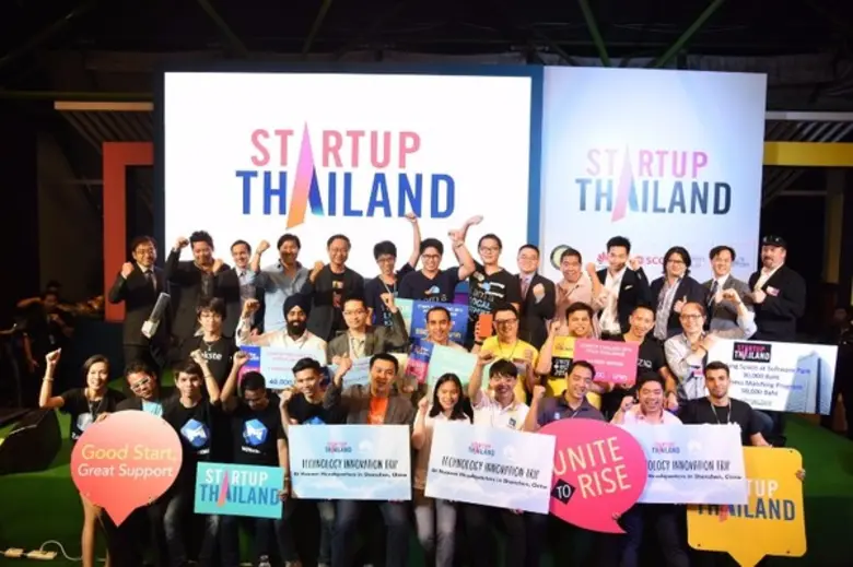 มร. เดวิด หลิว ผู้อำนวยการฝ่ายประชาสัมพัน...