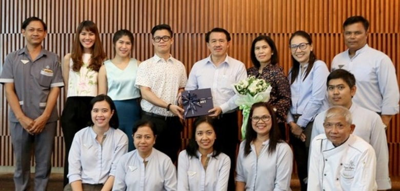 ภาพข่าว: ทำบุญเลี้ยงพระ เนื่องในโอกาสวันคล้ายวันเกิดผู้บริหาร เคป ดารา รีสอร์ท พัทยา