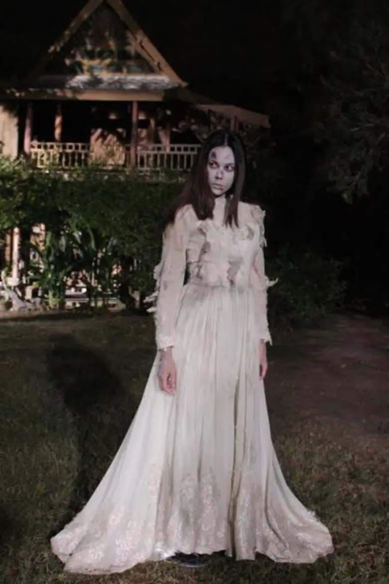 หลอนกันตั้งแต่ต้นเรื่อง สำหรับ ละคร "บาปบ...