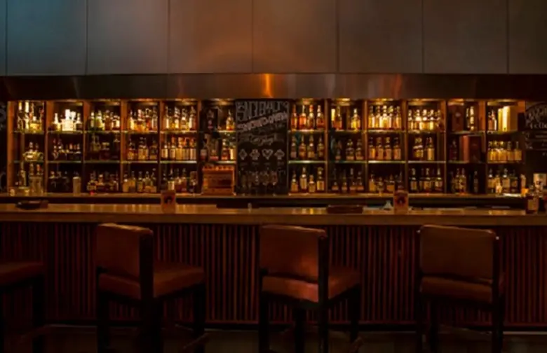 ร้าน วิสการ์ สาขา สุขุมวิท 23 ขอเชิญทุกท่...