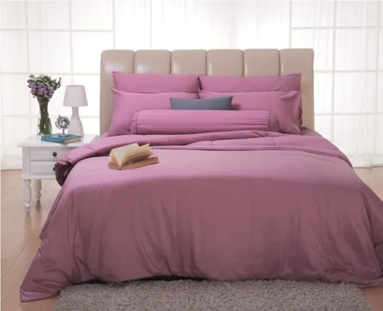 ชุดเครื่องนอน ฟาวน์เทนโดย บริษัท ทีแอลมาร...