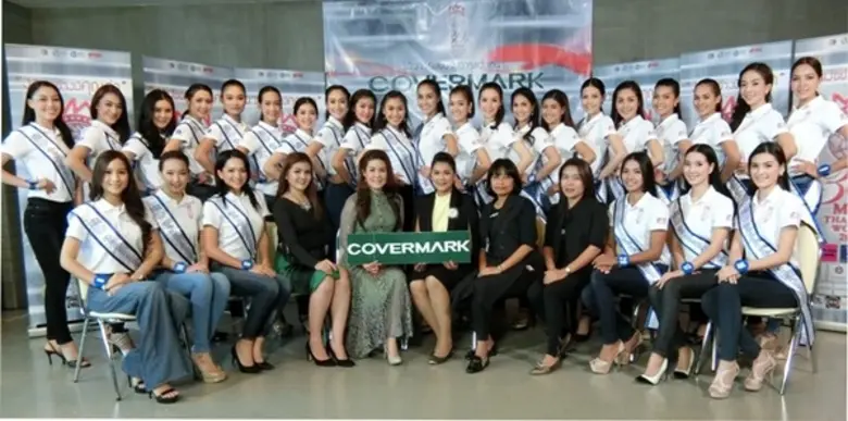 สุวภา ศิริวรรณ หัวหน้าอบรมการแต่งหน้าส่วน...