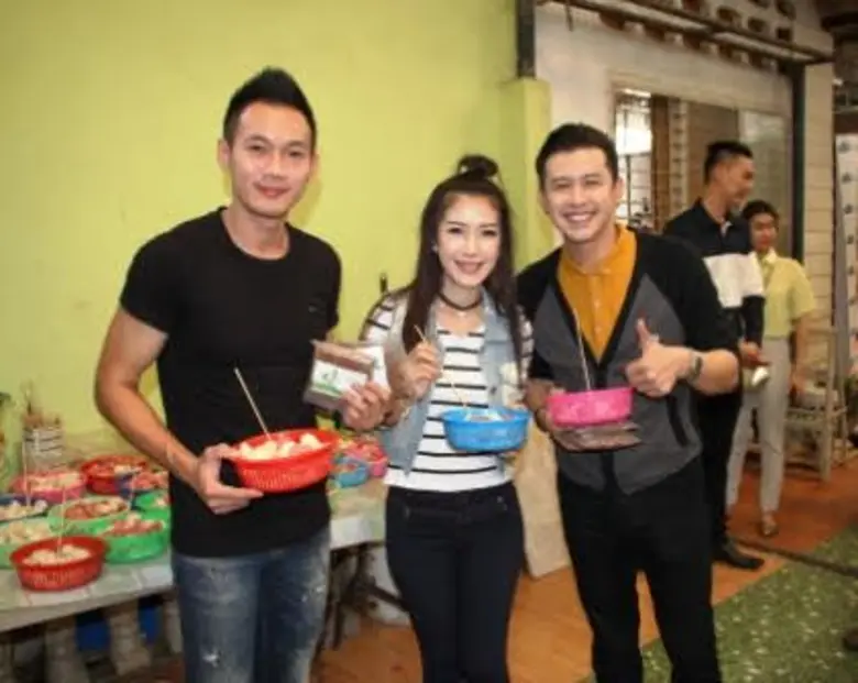 “แจ็ค ธนพล – เบญจา – ติ เส้นเล็ก” รวมตัวศิลปินอาร์สยาม ทำบุญบ้านสงเคราะห์ฯ “หมา-แมว”