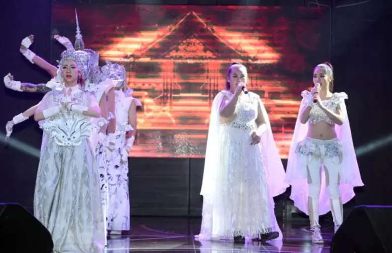 กระแต อาร์สยาม ชวน 5 ทีม Cover สุดปัง! ร่วม Meet & Greet Cover Dance เพรียวแซ่บสะบัด