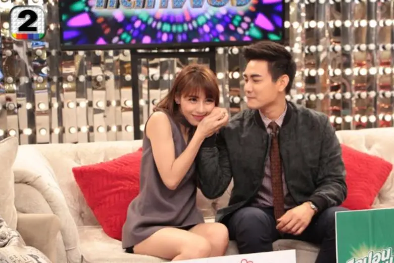 “ฟลุค” ทุ่มไม่อั้นแต่ง “แอ๊ปเปิ้ล” ปีหน้า สร้าง “เรือนหอ” สไตล์รีสอร์ทแบบไม่จำกัดงบ