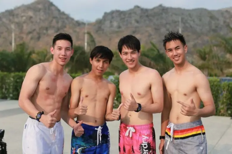 ทอย ปฐมพงศ์ ชวนชาวแกงค์ยกทัพประลอง ความพีค ...ขั้นสุด กับเครื่องเล่นใหม่ของสวนน้ำ ซานโตรินี พาร์ค วอเตอร์เว็นเจอร์ ชนิด Peak After Peak