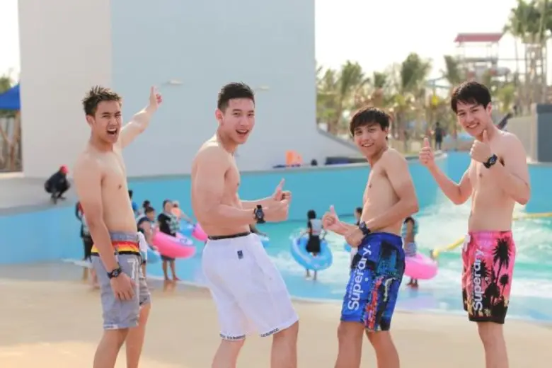 ทอย ปฐมพงศ์ ชวนชาวแกงค์ยกทัพประลอง ความพีค ...ขั้นสุด กับเครื่องเล่นใหม่ของสวนน้ำ ซานโตรินี พาร์ค วอเตอร์เว็นเจอร์ ชนิด Peak After Peak