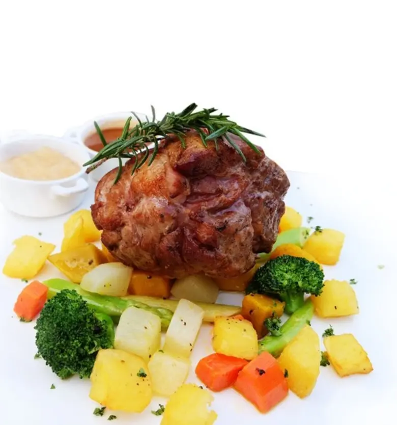 โรงแรมเซ็นทาราแกรนด์บีชรีสอร์ทและวิลลา หั...