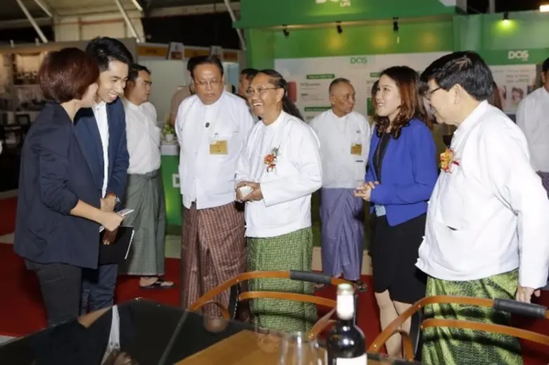 อินเด็กซ์ ครีเอทีฟ วิลเลจ ส่งทัพไอซีเว็กซ์เปิดตลาดกัมพูชา ลุยจัดงานเทรดแฟร์ขนาดใหญ่ 'แคมโบเดีย อาคิเทค แอนด์ เดคคอว์ 2016’ ยอดจองทะลุเป้ากว่า 160% ผลักดันโอกาสแก่นักลงทุนทั้งไทยและเทศ