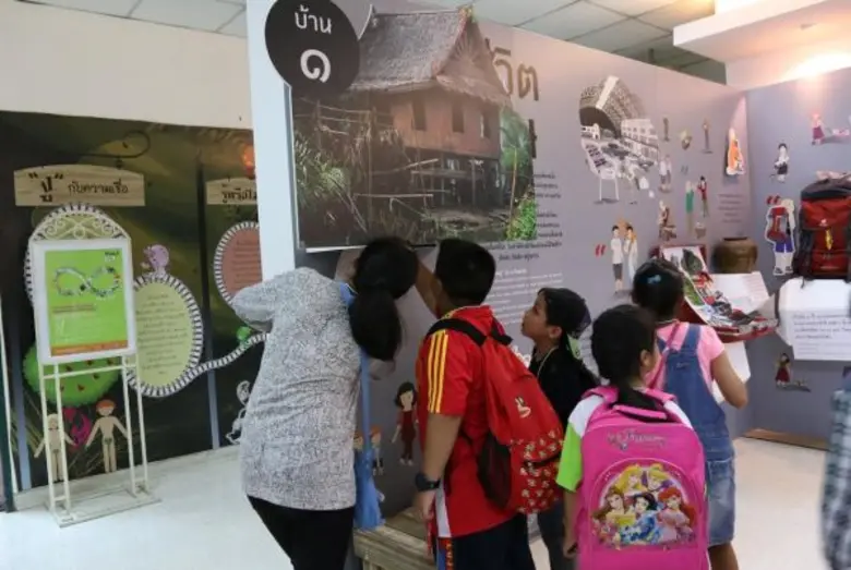 ไปรษณีย์ไทย เปิด “แสตมป์นิทรรศน์ 100 ปี สถานีรถไฟกรุงเทพ” ชวนสนุกฉุกฉัก...หัวลำโพง ต้อนรับเปิดเทอม