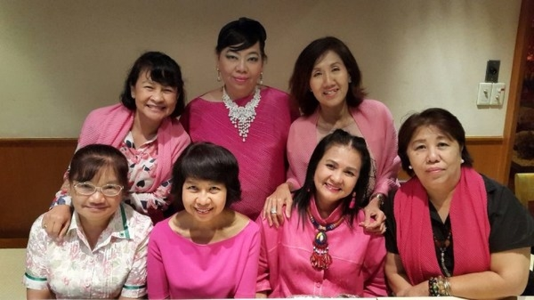 กลุ่ม Pinky Gangs นำโดย เบญจวรรณ ชวนานนท์...