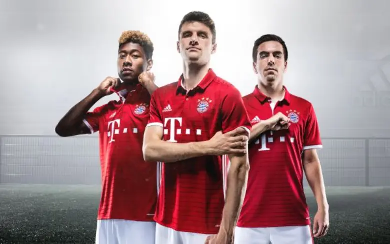 เพื่อเฉลิมฉลองชัยชนะจากศึกบุนเดสลีกาและต้...