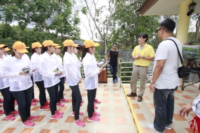 ภาพข่าว: ผู้เข้าประกวด มิสเมียนม่าเวิลด์ เข้าเยี่ยมชม Canopy walks