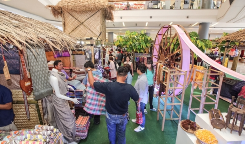 จังหวัดขอนแก่นเผยผลสำเร็จการจัดงาน โครงการยกระดับผลิตภัณฑ์จากไหมและ OTOP ขอนแก่น สู่เศรษฐกิจสร้างสรรค์